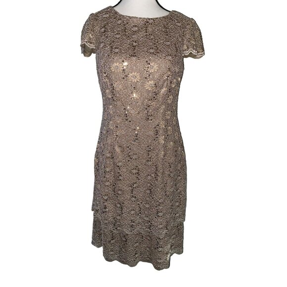Alex Evenings Sequin Lace Sheath Dress Gold/Tan Cap Sleeve Size 6 - Picture 1 of 6